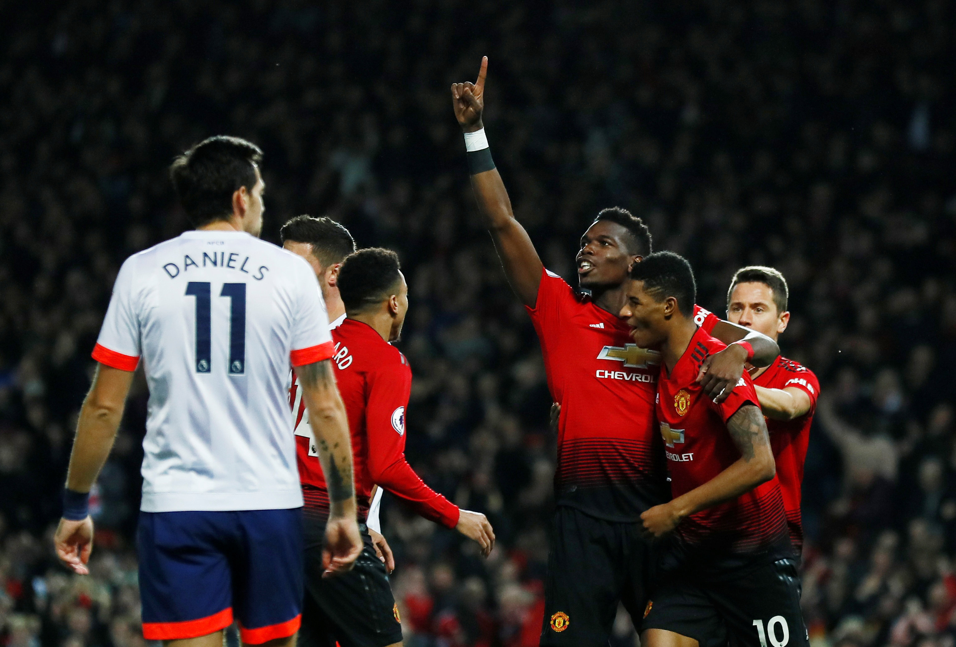 加上他对赛 加上他对赛