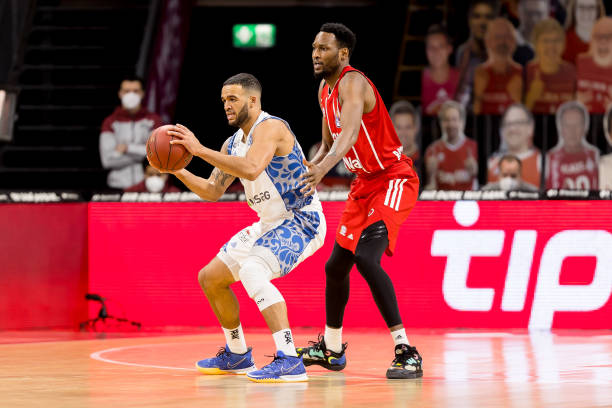 同时兼顾了 同时兼顾了