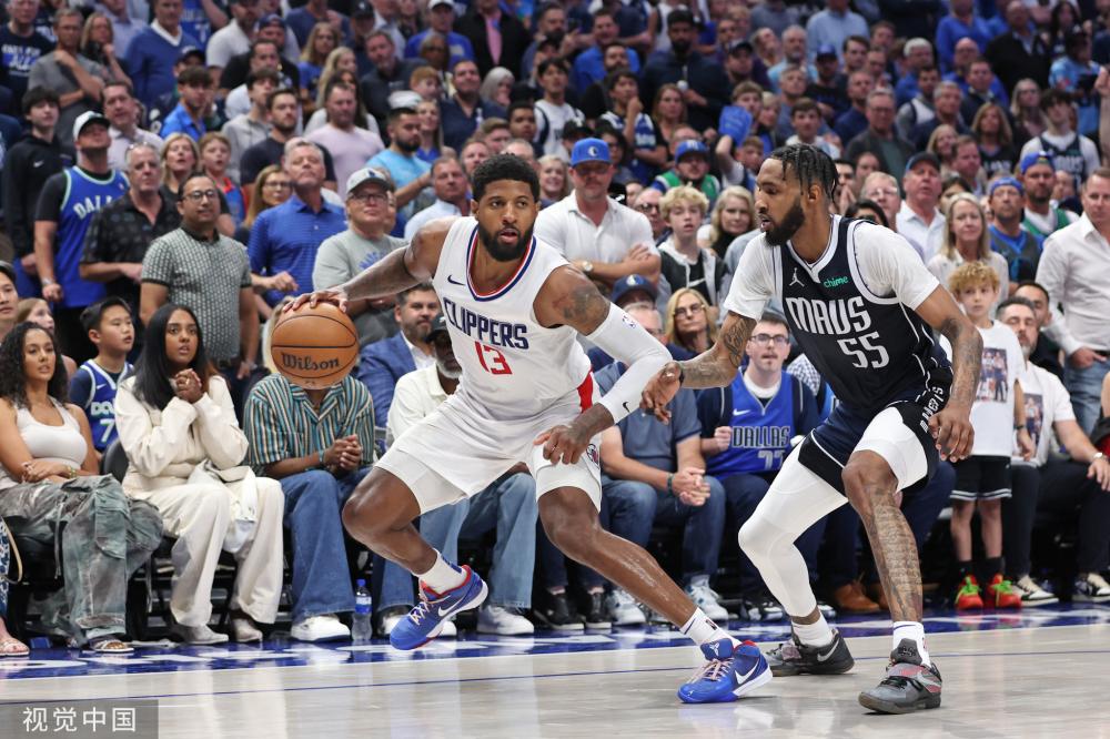 在F1赛场 在F1赛场